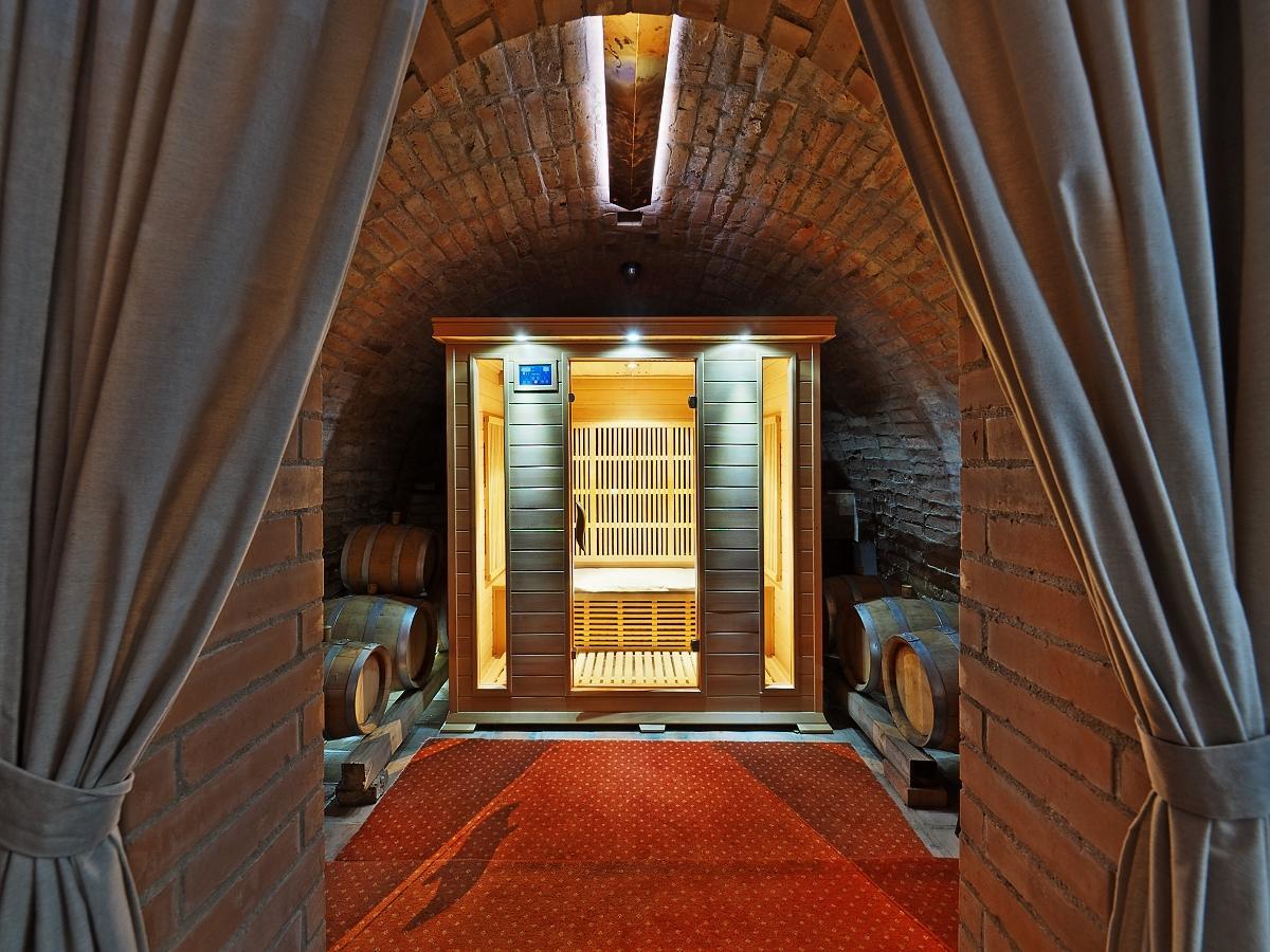 Hotel Vinohrad Milotice 외부 사진